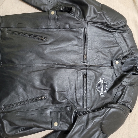 Leather Jacket - Picture 1 of 6